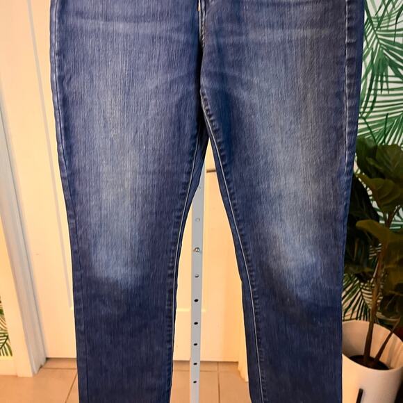 Aritzia Wilfred Free High Rise Skinny Jeans Size 0 - Picture 4 of 11